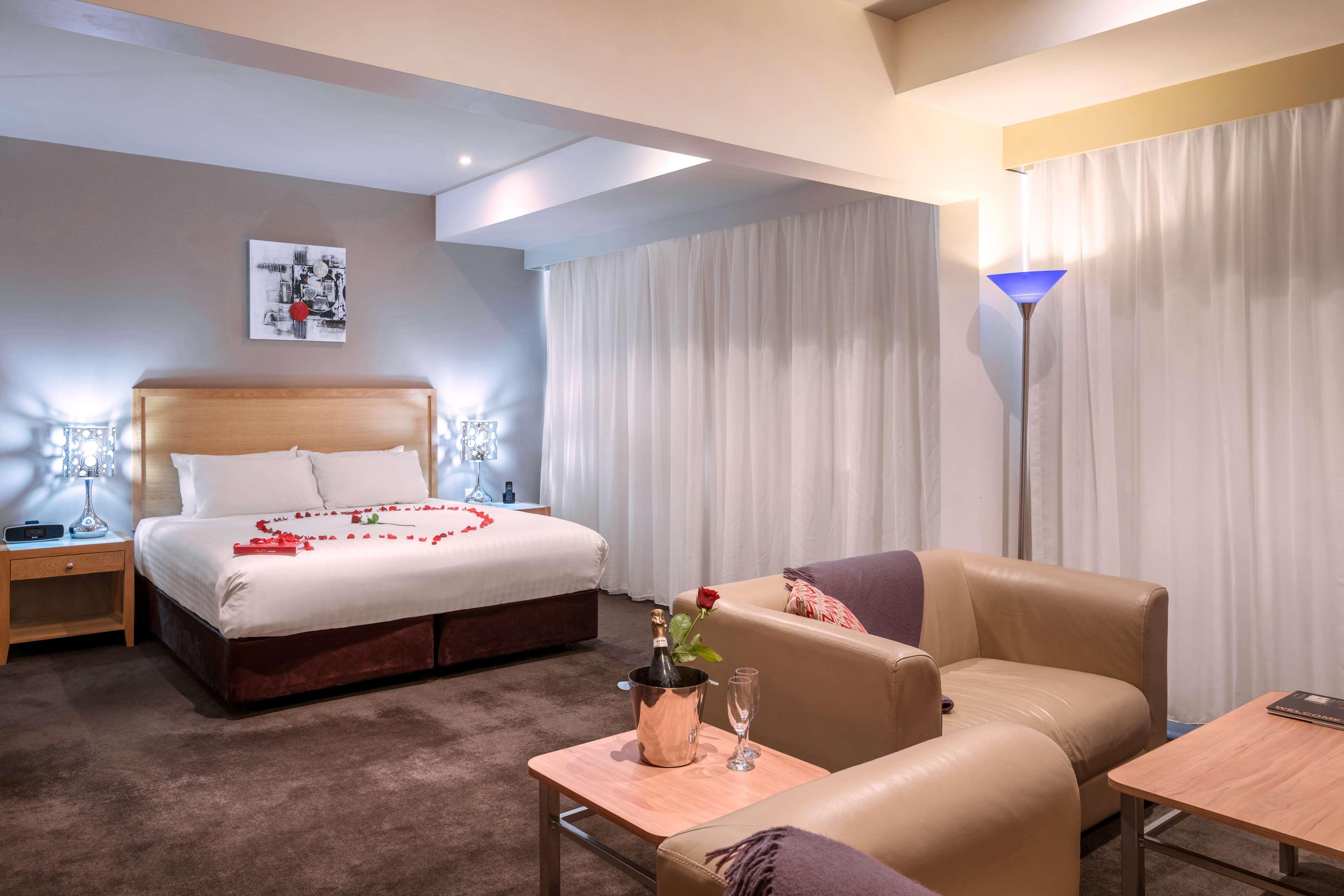 Best Western Plus Launceston Exterior photo