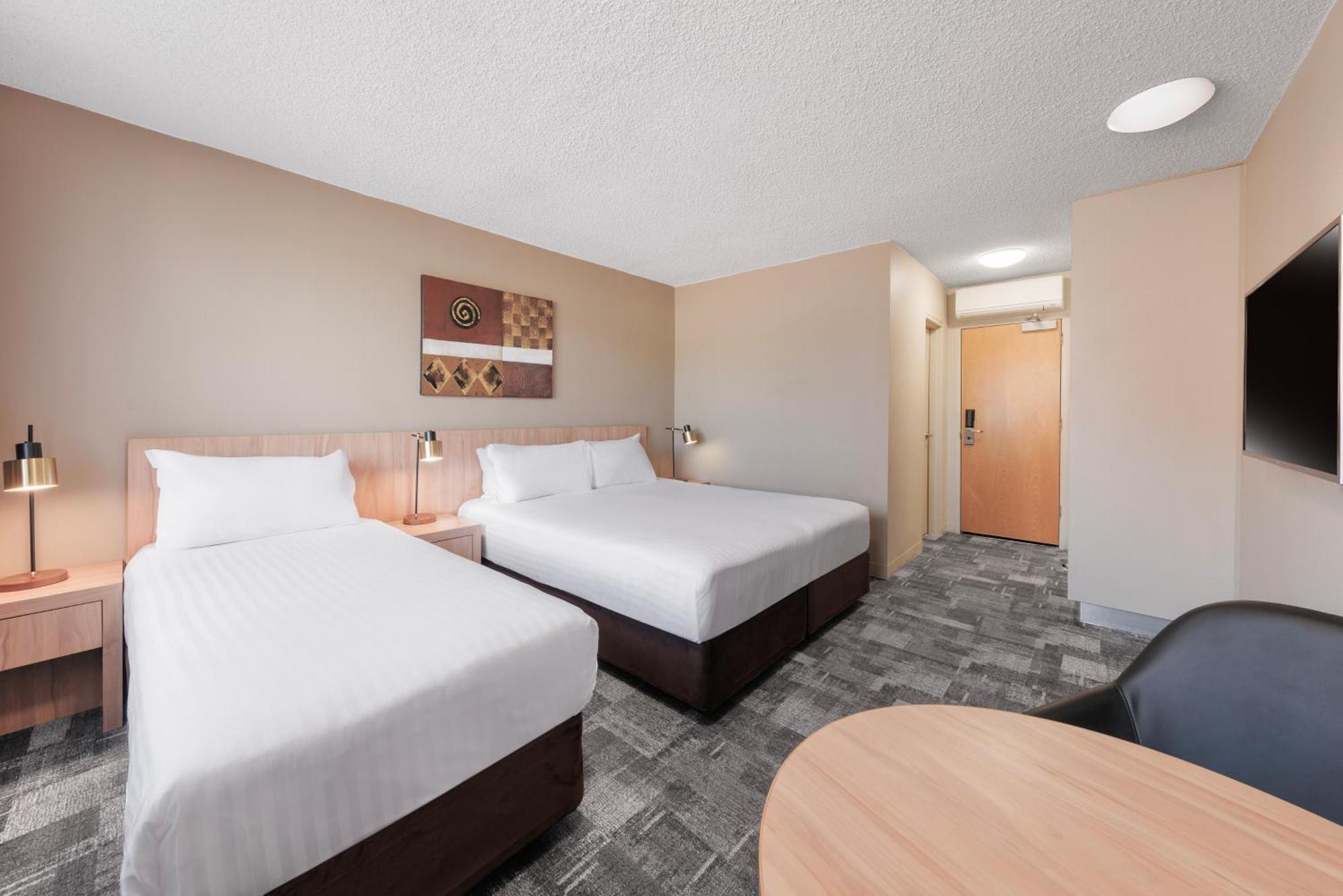 Best Western Plus Launceston Exterior photo