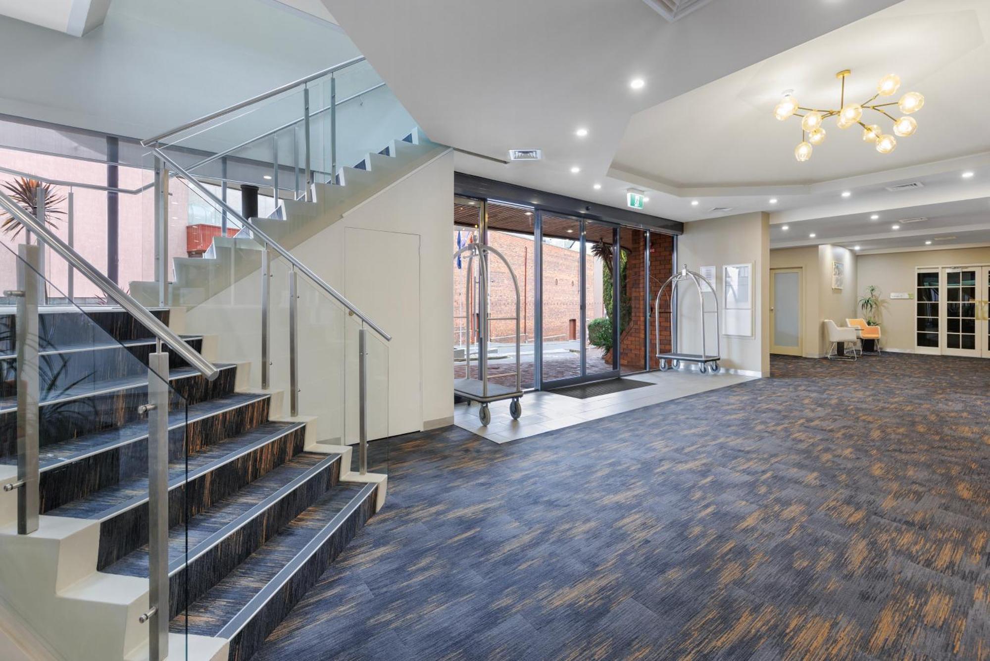 Best Western Plus Launceston Exterior photo
