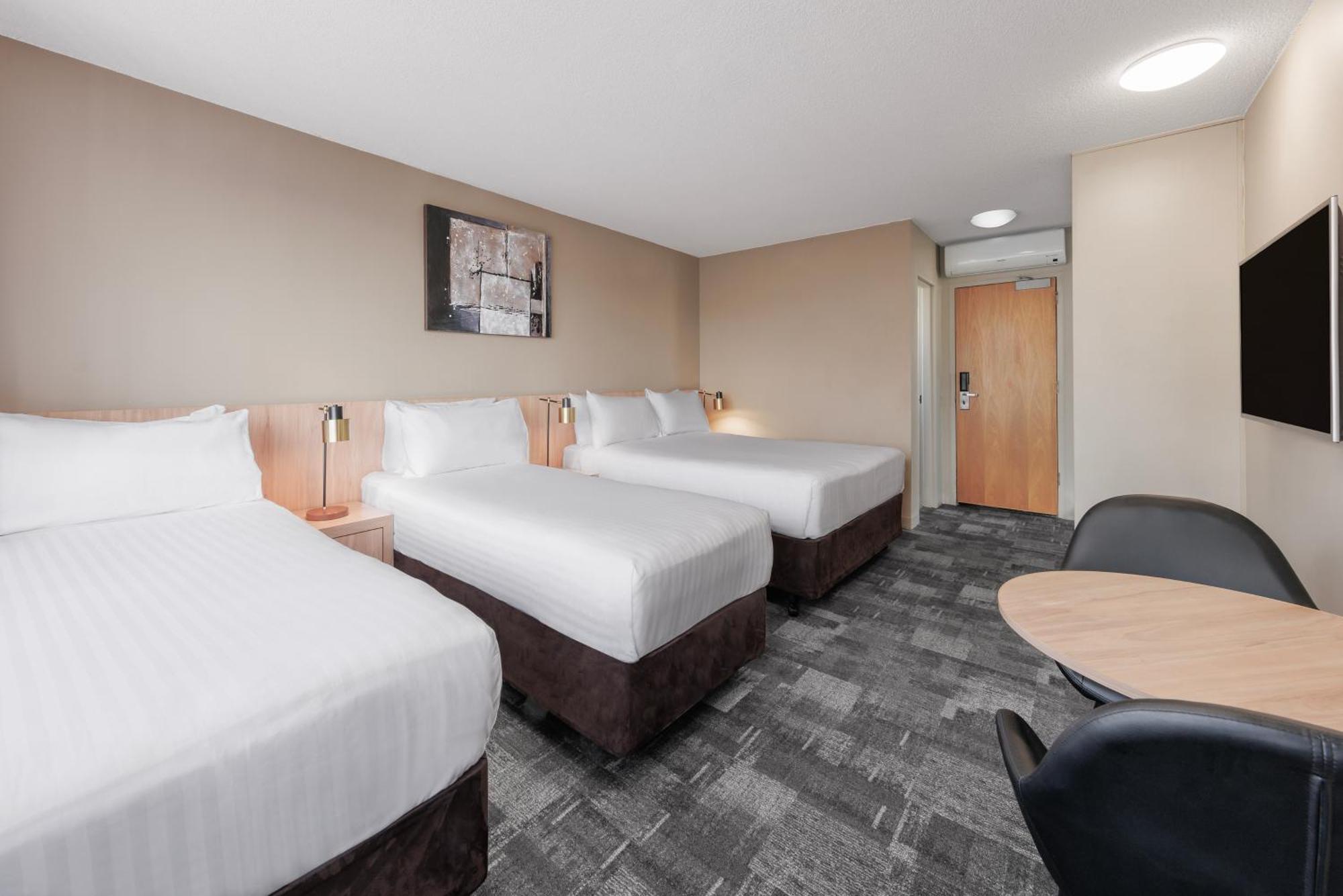 Best Western Plus Launceston Exterior photo